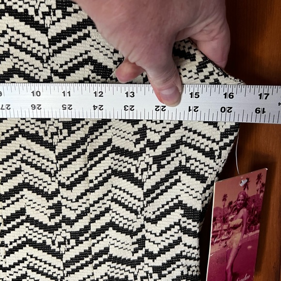 Emerald Sundae women’s fit ‘n flare black and white Aztec print sleeveless dress - Picture 7 of 9